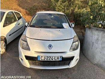 سيارة RENAULT