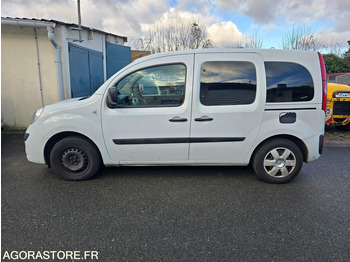 سيارة RENAULT