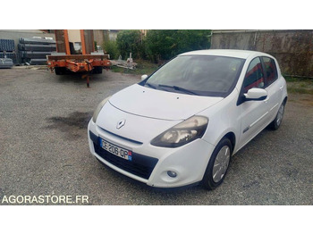 سيارة RENAULT