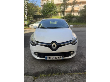سيارة RENAULT