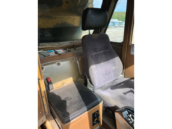 شاحنة قلابة للمحاجر CAT 773B: صور 5