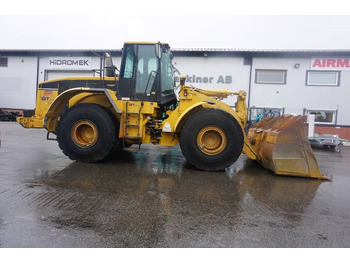 اللودر بعجل CATERPILLAR 966G