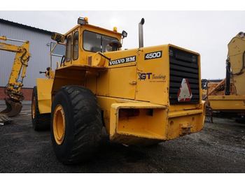 اللودر بعجل VOLVO 4500