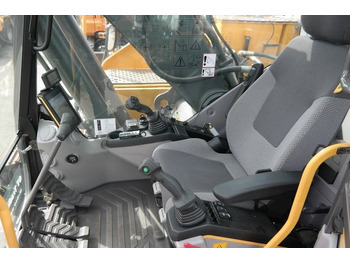 حفارات زحافة Volvo EC220 E *Uthyres*: صور 3