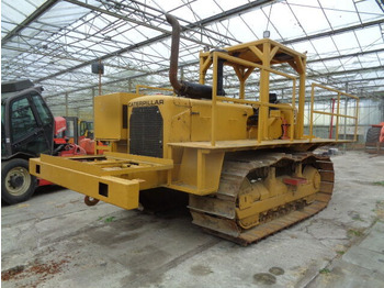 بلدوزر CATERPILLAR D6C