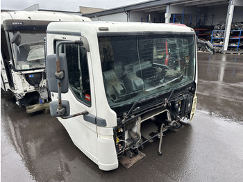 الكابينة والداخلية MAN TGL