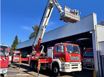 شاحنة MAN TGA 26.350 Magirus ALP 320L = 32 meter, Waterpump, 6x4, Steel springs: صور 2