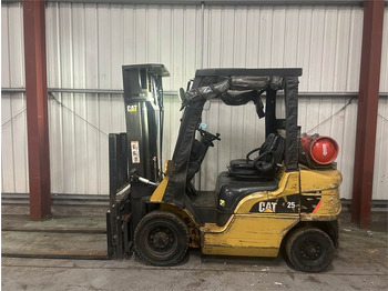 رافعة شوكية تعمل بالغاز CATERPILLAR GP