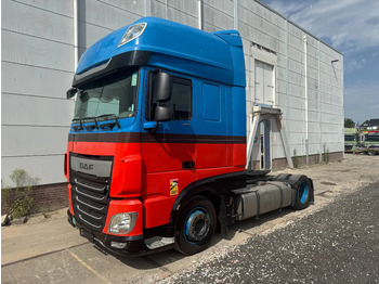 شاحنة جرار DAF XF 450