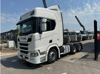شاحنة جرار SCANIA R 580