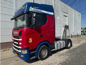 شاحنة جرار SCANIA S 450