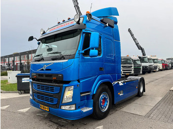 شاحنة جرار VOLVO FM 370
