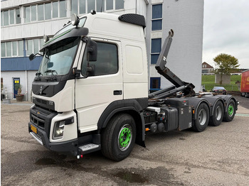 شاحنة ذات الخطاف VOLVO FMX 500