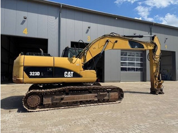 حفارات زحافة CATERPILLAR 323DL