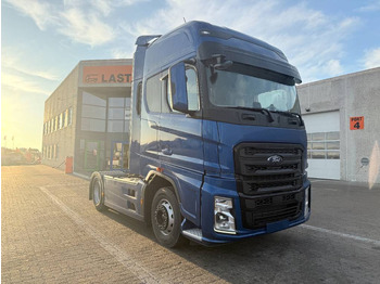 شاحنة جرار FORD