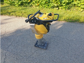 صفائح اهتزازية BOMAG