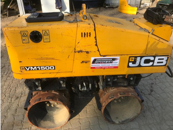 مدحلة JCB