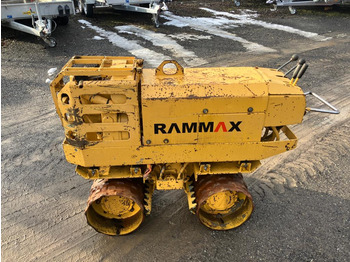 مدحلة RAMMAX RW 700: صور 2