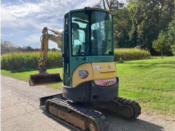 حفارة مصغرة YANMAR VIO 25-4: صور 4