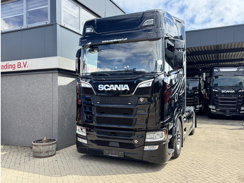 شاحنة جرار Scania S520 V8 4x2 Full Air - Automaat - Retarder - Euro 6 - I Park Cool - 2018 - TUV 02-2026: صور 2