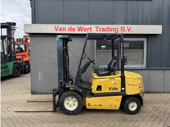 رافعة شوكية ديزل YALE