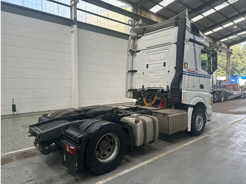 شاحنة جرار Mercedes-Benz Actros 1842 EURO 5: صور 5 شاحنة جرار Mercedes-Benz Actros 1842 EURO 5: صور 5