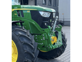 جرار JOHN DEERE