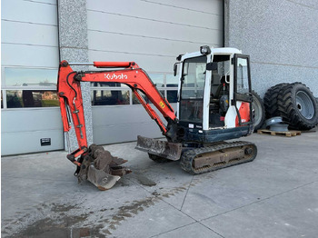 حفارة KUBOTA KX61-3