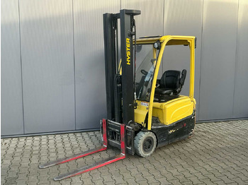 رافعة شوكية HYSTER