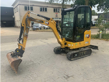 حفارة مصغرة CATERPILLAR 301.6
