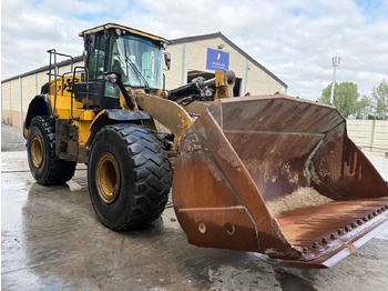 اللودر بعجل CATERPILLAR 966MXE