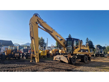 حفارة على عجلات CATERPILLAR M322C