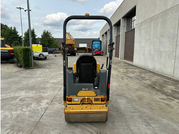 مدحلة الأسفلت Caterpillar CB14 CB14B: صور 5