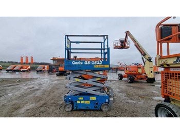 منصات هيدروليكية متنقلة GENIE