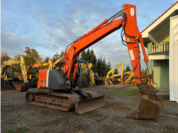 حفارة HITACHI ZX135