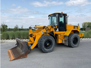 اللودر بعجل JCB 426
