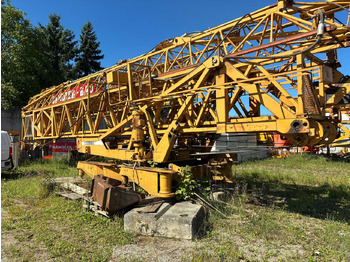 رافعة برجية LIEBHERR