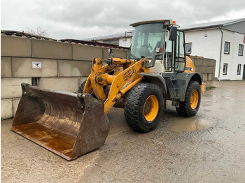 اللودر بعجل LIEBHERR