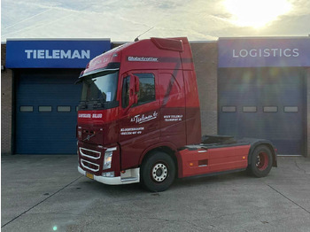 شاحنة VOLVO FH