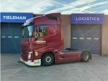 شاحنة VOLVO FH