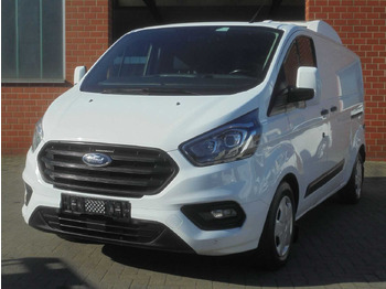 الشاحنات الصغيرة FORD Transit