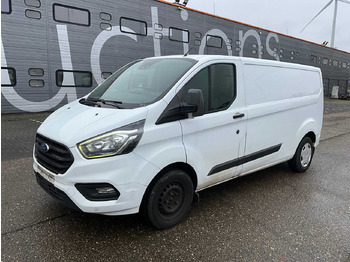 الشاحنات الصغيرة FORD Transit