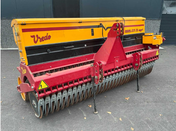 آلات البذر والغرس والشتل VREDO