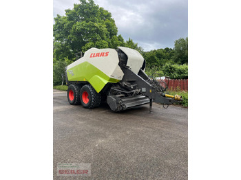 مكبس البالات المستطيله CLAAS