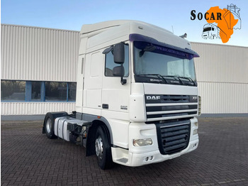 شاحنة جرار DAF XF 105 410