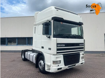 شاحنة جرار DAF XF 95 480
