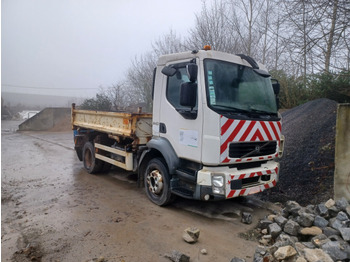 شاحنات مسطحة VOLVO FL