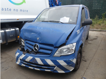 سيارة MERCEDES-BENZ