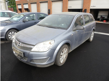 سيارة OPEL