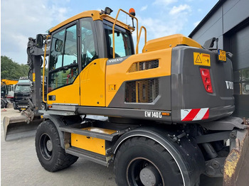 حفارة على عجلات Volvo EW140D 2017 10000 uur ! NETTE NEDERLANDSE MACHINE: صور 4